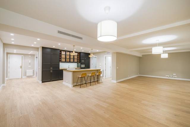 Piso en Alquiler en C. del Dr. Esquerdo en Niño Jesús