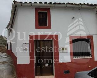 Vista exterior de Casa o xalet en venda en Arroyomolinos (Cáceres)