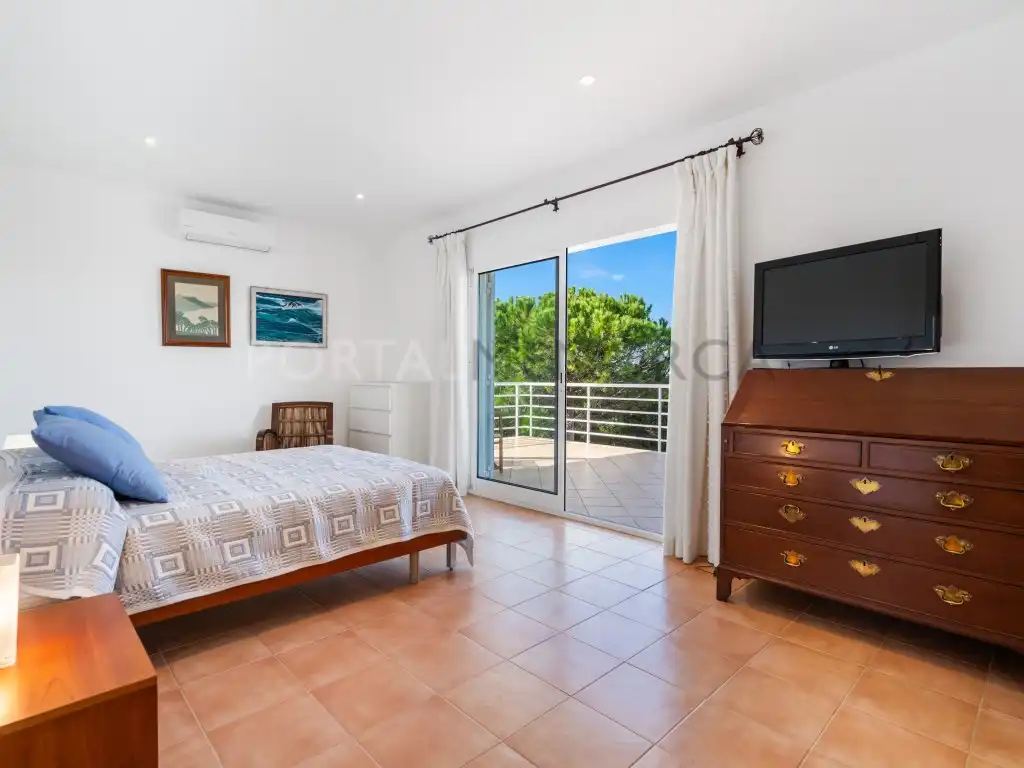 Dormitori de Casa o xalet en venda en Ciutadella de Menorca amb Piscina