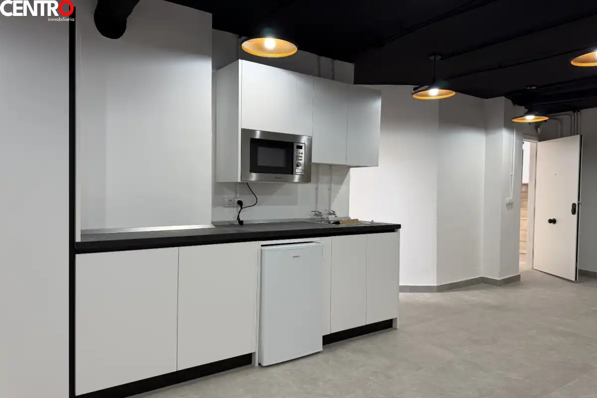 Cocina de Piso en venta en La Zubia con Aire acondicionado, Calefacción y Jardín privado