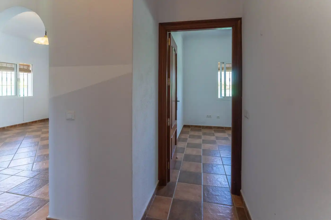 Haus oder Chalet zum Verkauf in Alhaurín El Grande mit Klimaanlage, Privatgarten und Terrasse