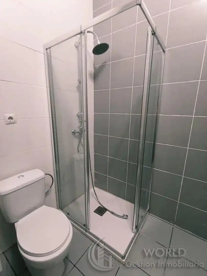 Bany de Pis en venda en Villa de Vallecas
