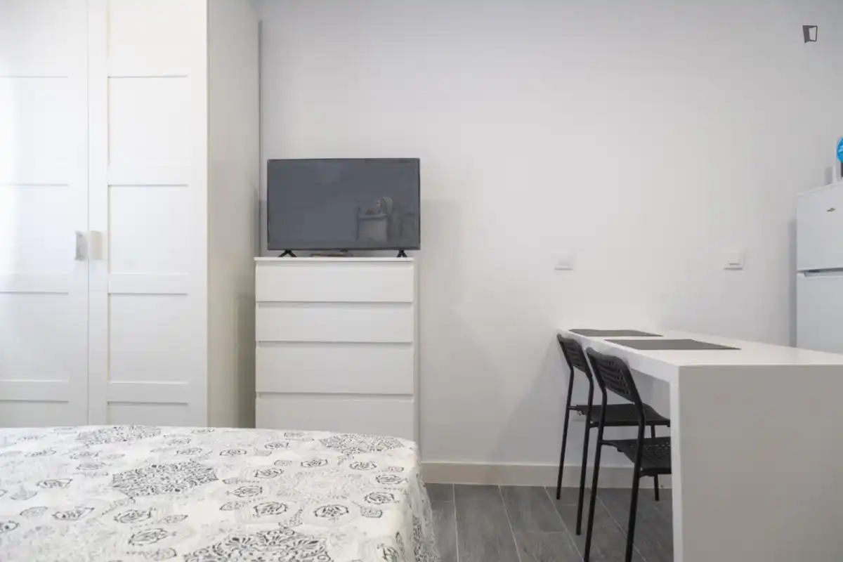 Study for rent in Opañel