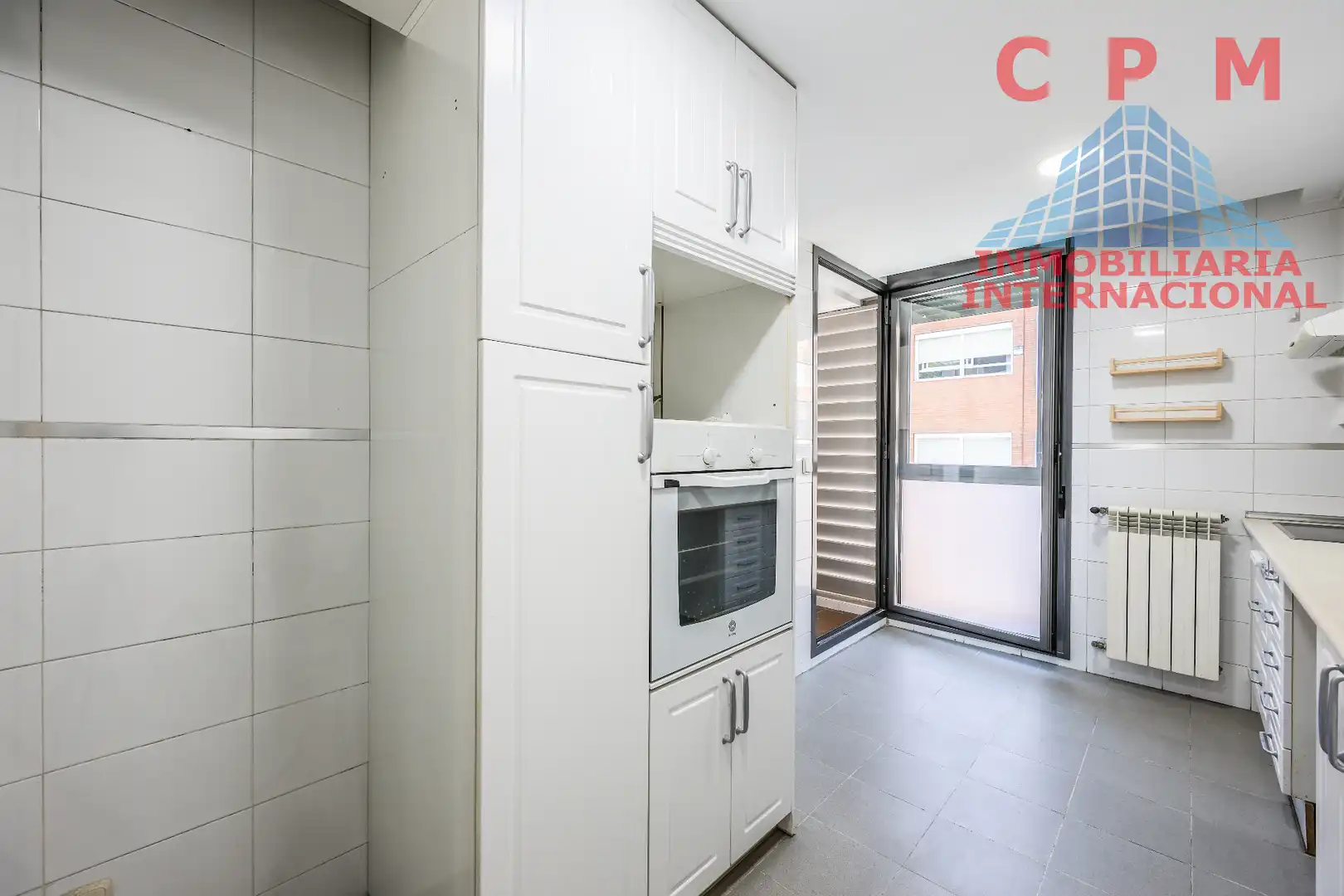 Kitchen of Flat for rent in Madrid  with Air Conditioner, Heating and Parquet flooring