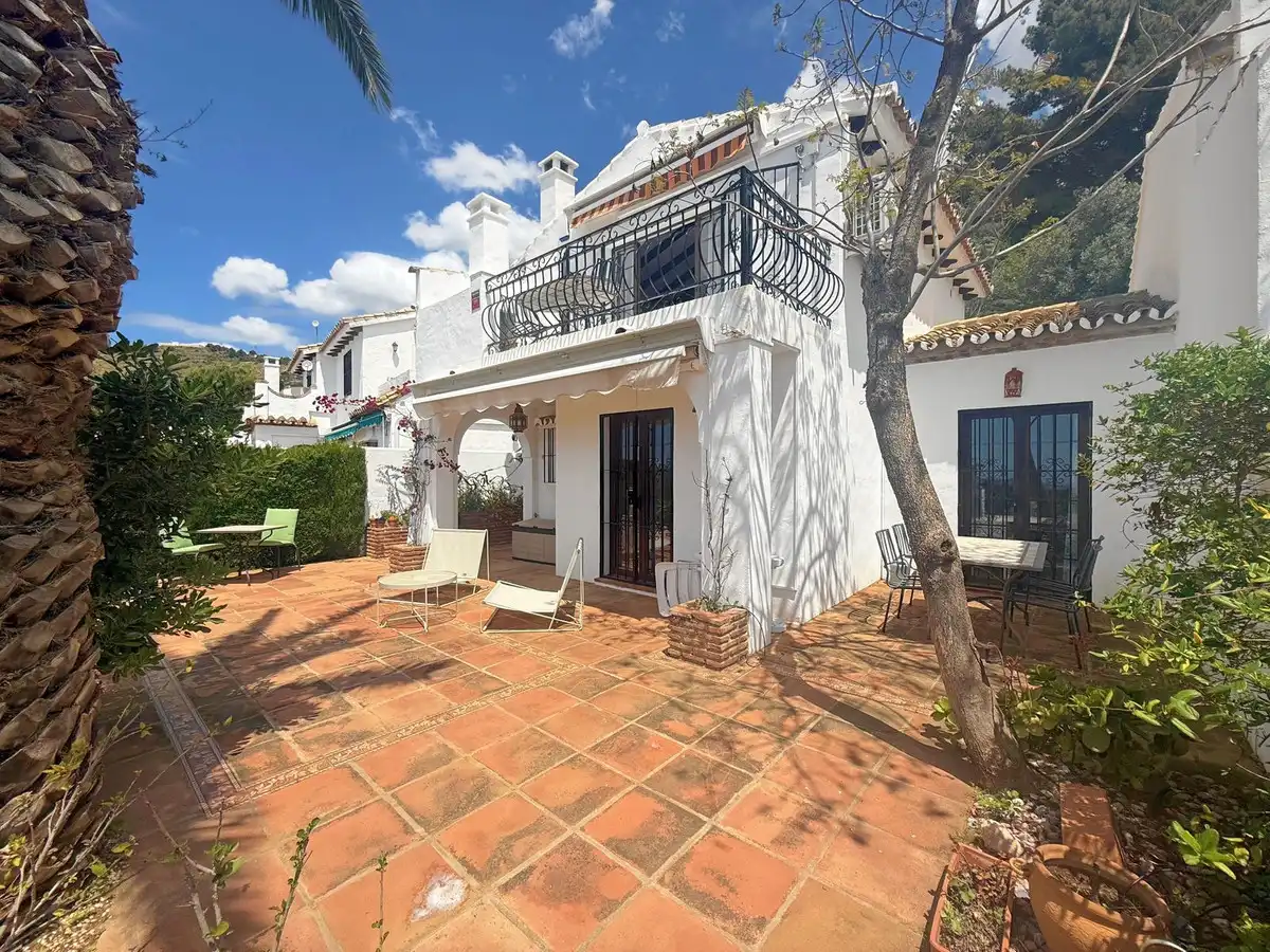 Jardí de Casa adosada en venda en Mijas amb Aire condicionat, Jardí privat i Terrassa
