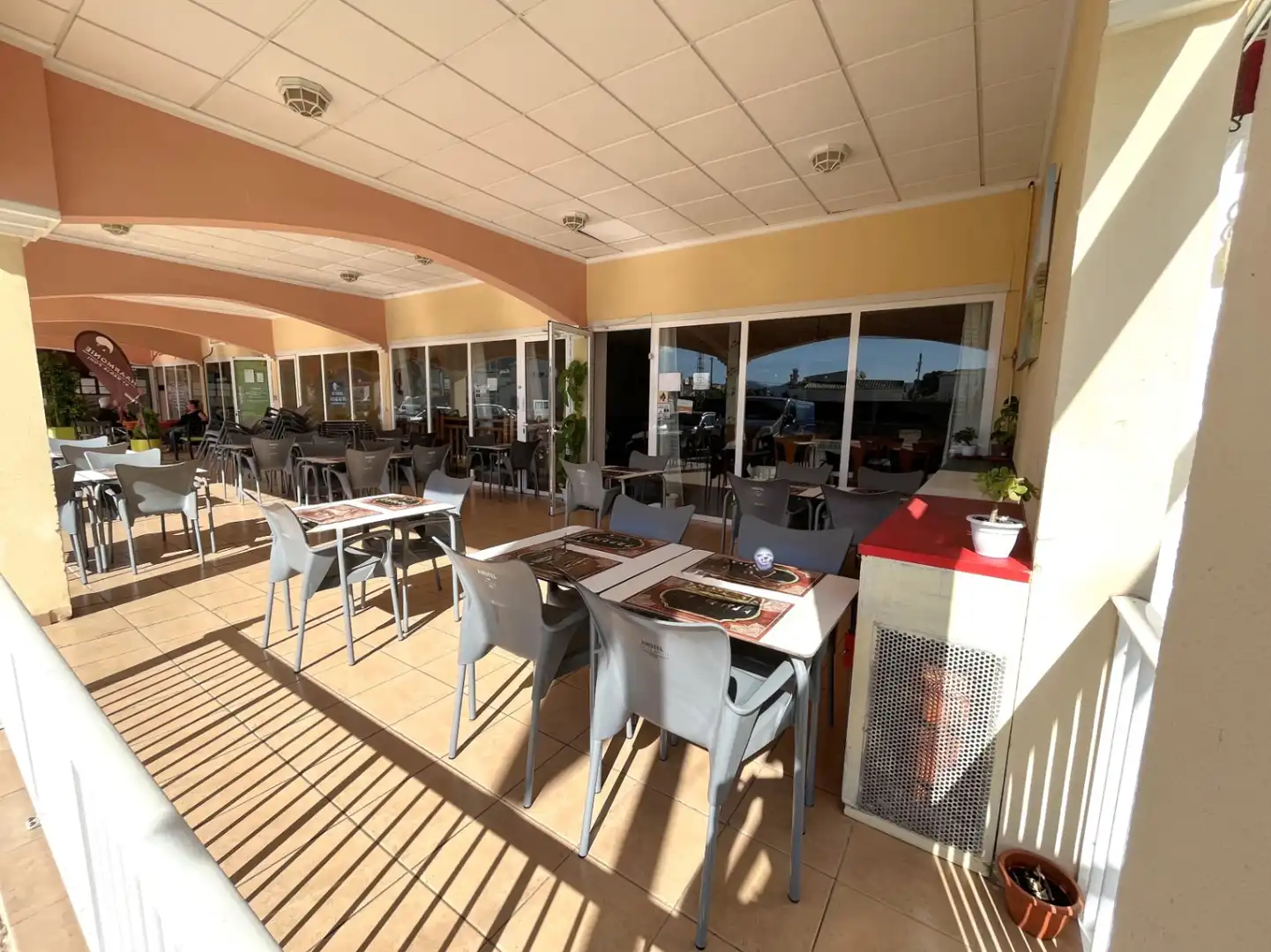 Locale commerciale in vendita a Els Poblets
