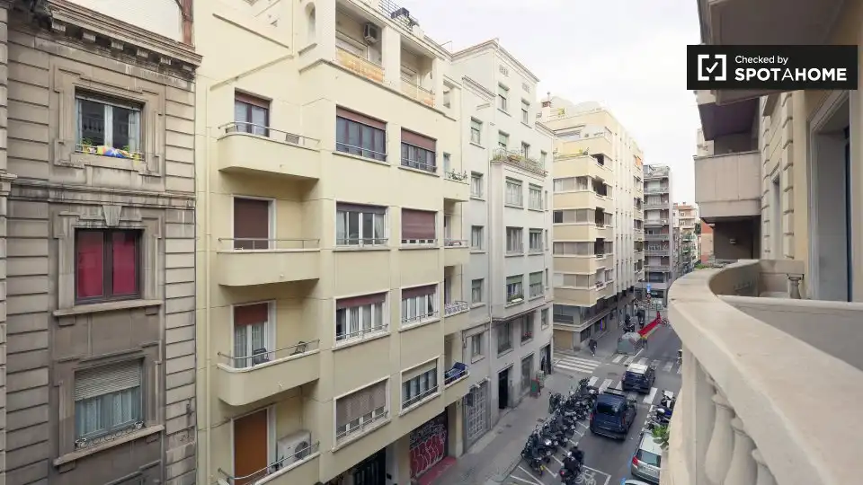 Habitación en Sant Gervasi- Galvany