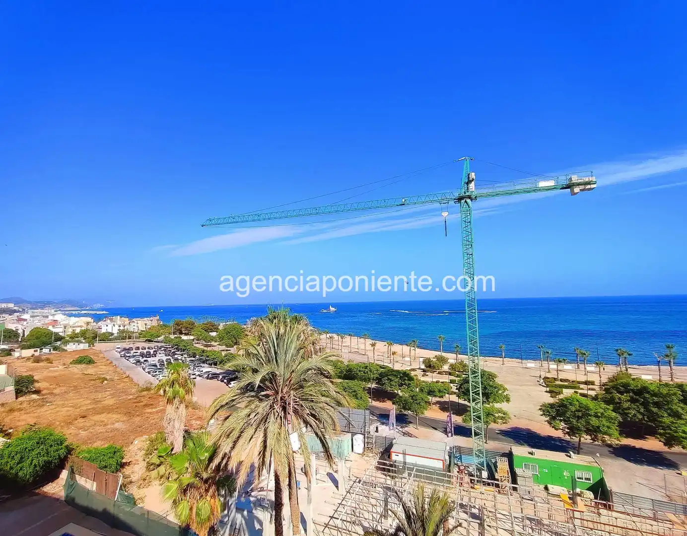 Außenansicht von Wohnung zur Miete in Villajoyosa / La Vila Joiosa mit Klimaanlage, Heizung und Terrasse