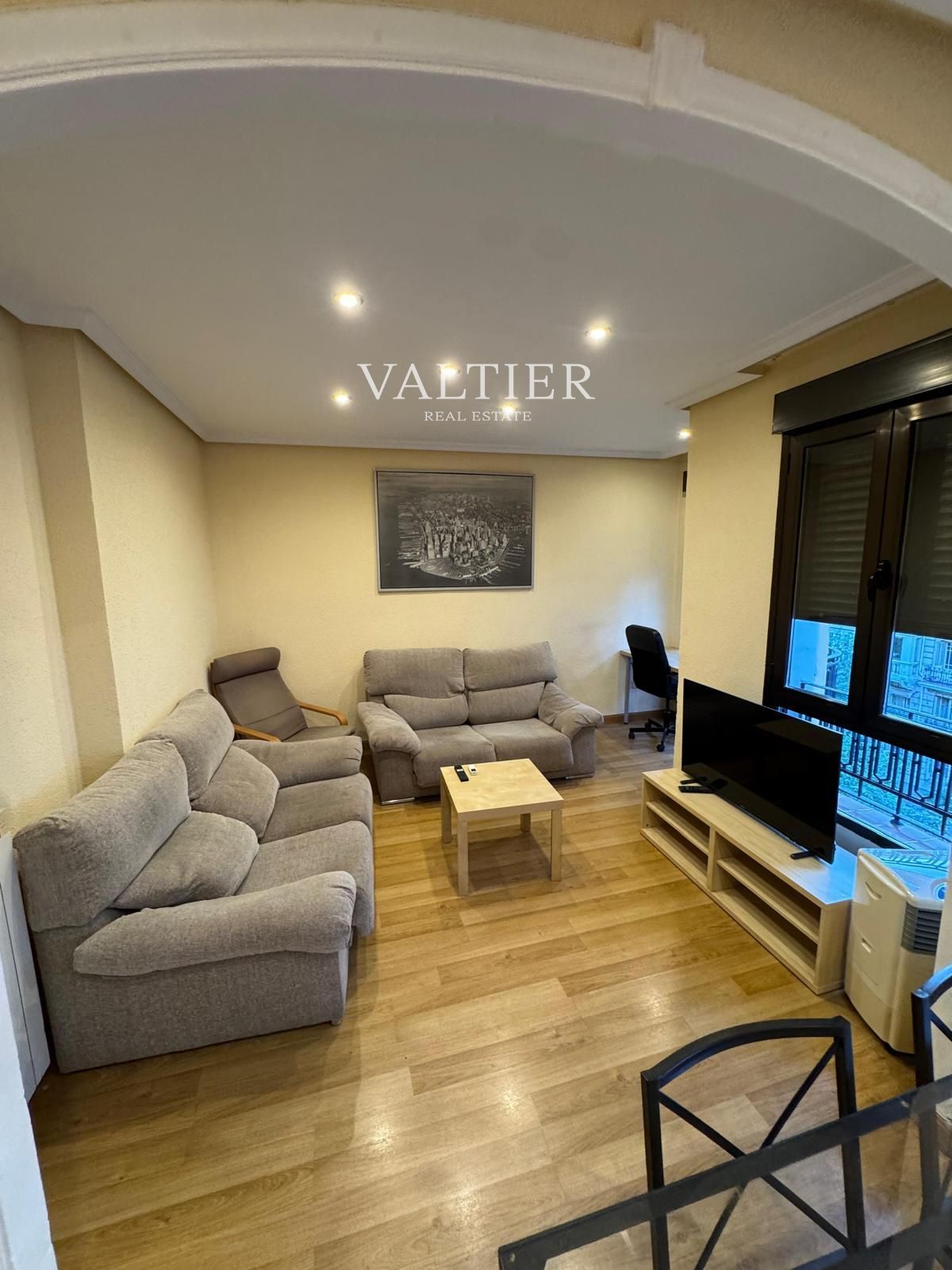 Sala d'estar de Pis de lloguer en  Madrid Capital amb Aire condicionat