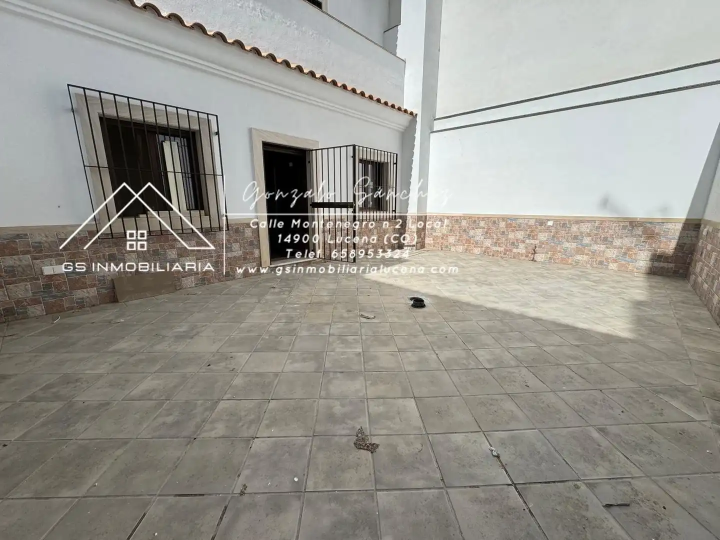 Casa adosada en venta en El Carmen - La Barrera