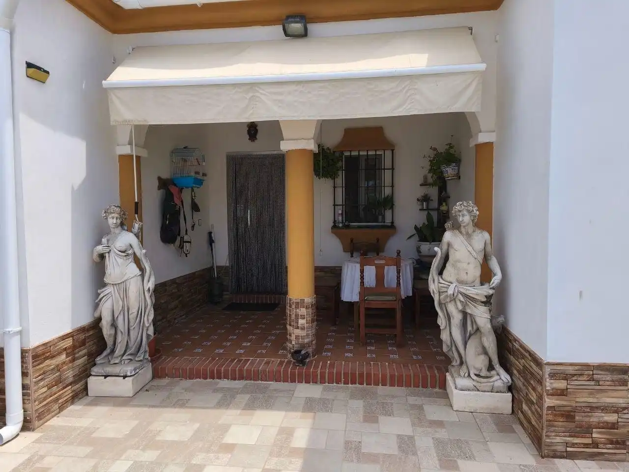 Casa o chalet en venta en Chiclana de la Frontera con Jardín privado, Trastero y Piscina