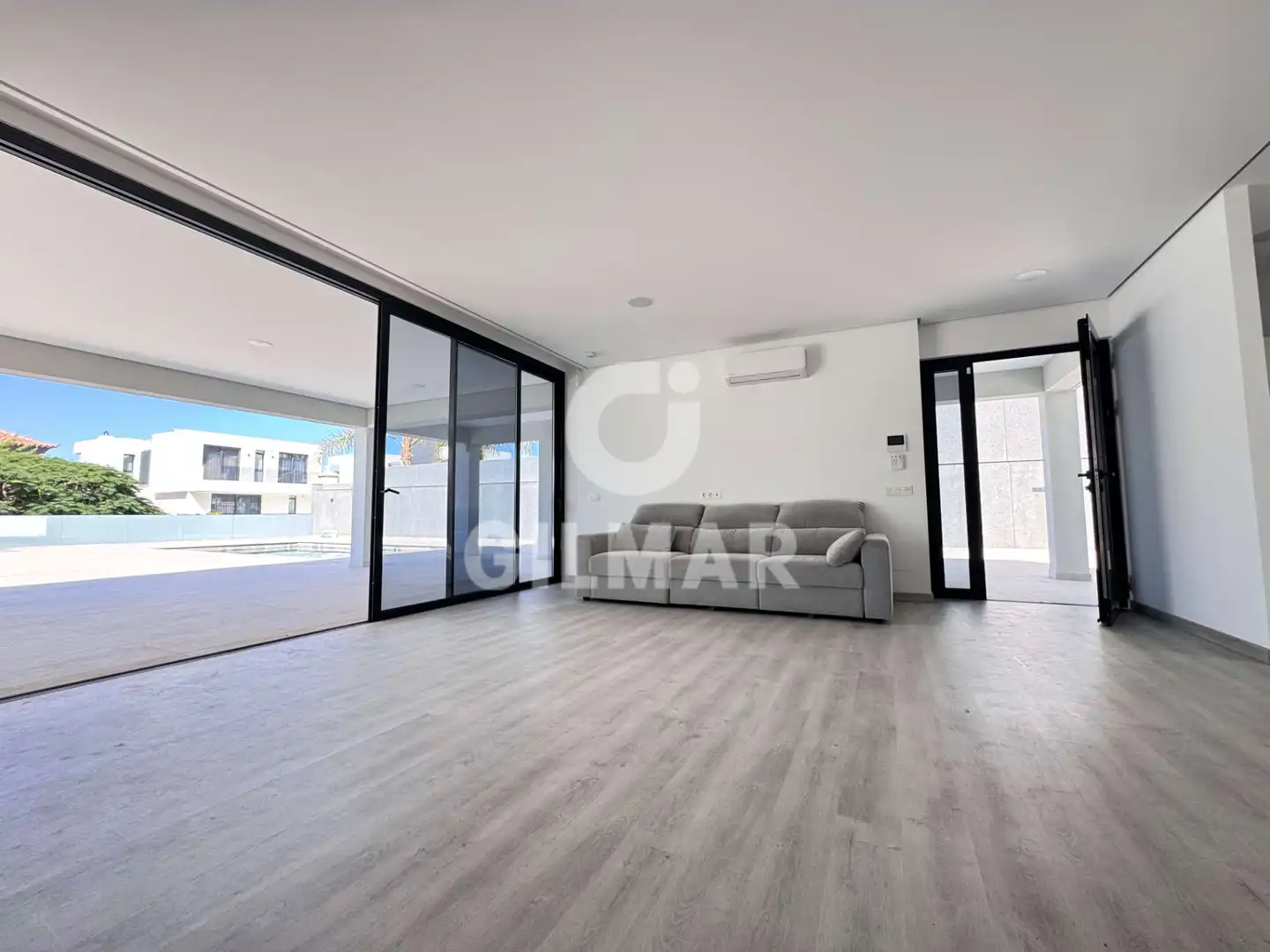 Chalet con piscina en venta en Costa Adeje, imagen 7