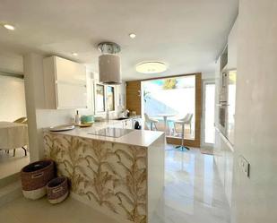 Cuina de Casa o xalet de lloguer en Mijas amb Aire condicionat, Jardí privat i Terrassa