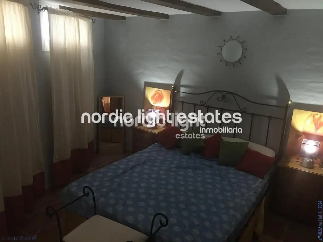 Habitación de Casa o chalet en venta en Nerja con Terraza y Piscina