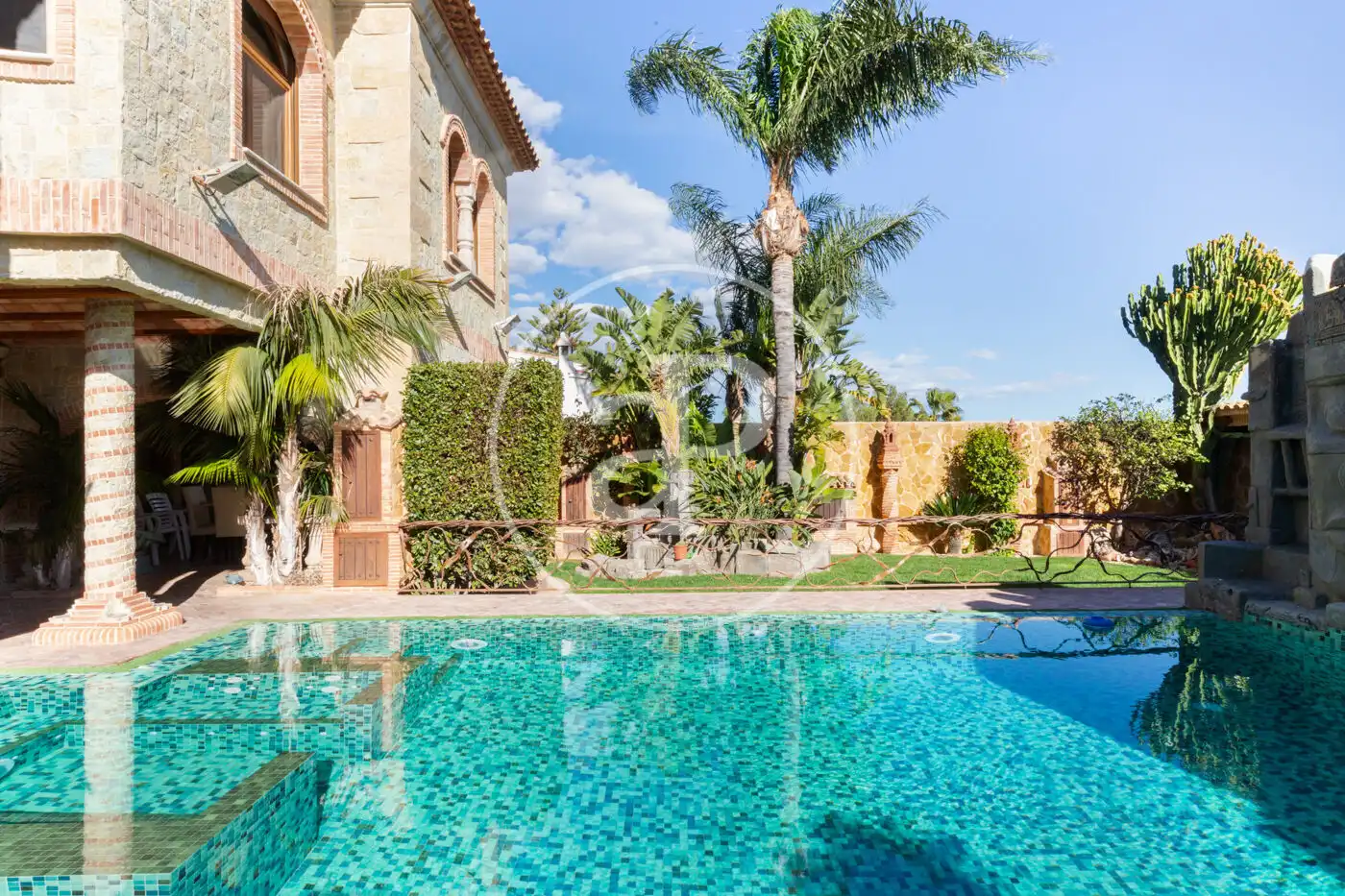 Swimming pool of Houses for rent in Benifaió  with Air Conditioner, Heating and Private garden