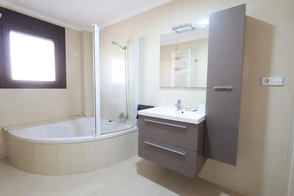 Bathroom of Detached homes for sale in Rojales  with Air Conditioner, Private garden and Terrace