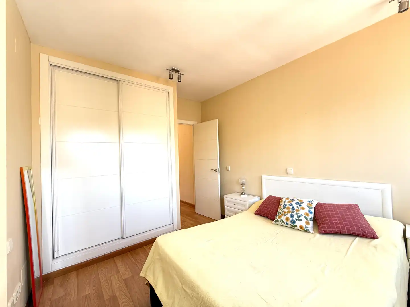 Dormitori de Àtic en venda en Madrid amb Aire condicionat, Calefacció i Parquet