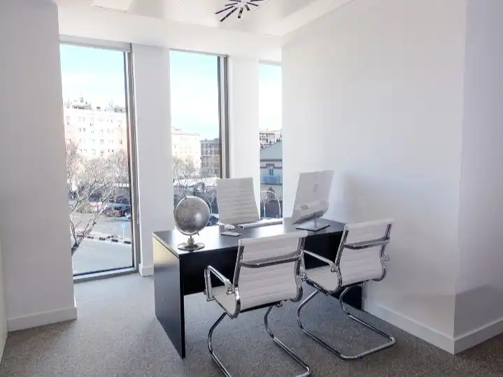 Office for rent in Madrid  with Air Conditioner, Heating and Furnished