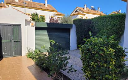 Garden of Single-family semi-detached for sale in Gines  with Air Conditioner, Private garden and Parquet flooring