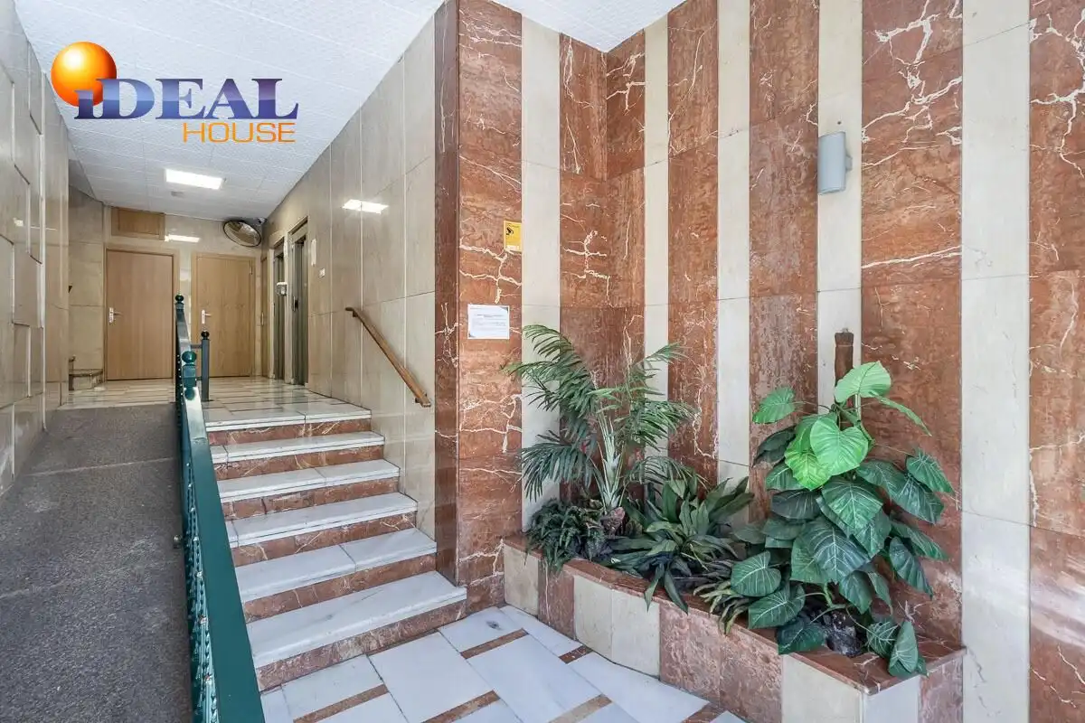 Flat with terrace for sale in Avenida DE MADRID 20, imagen 40