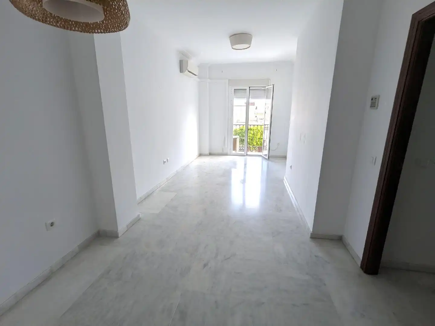 Sala d'estar de Pis en venda en Dos Hermanas