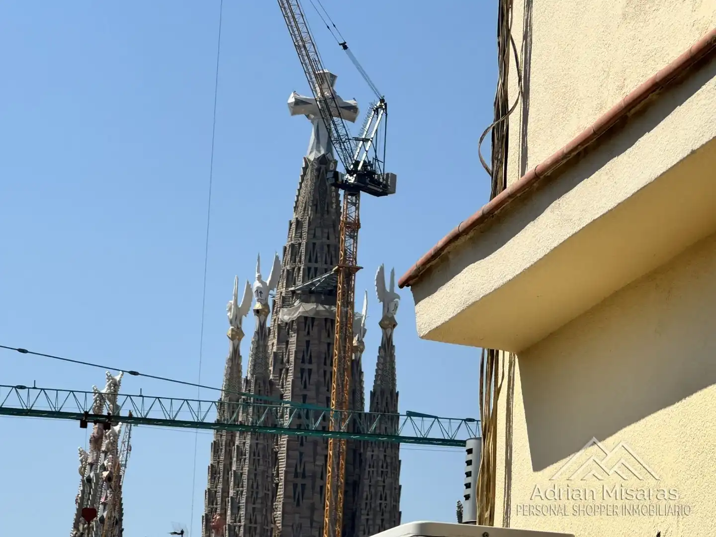 Vista exterior de Ático en venta en Barcelona con Aire acondicionado, Terraza y Amueblado
