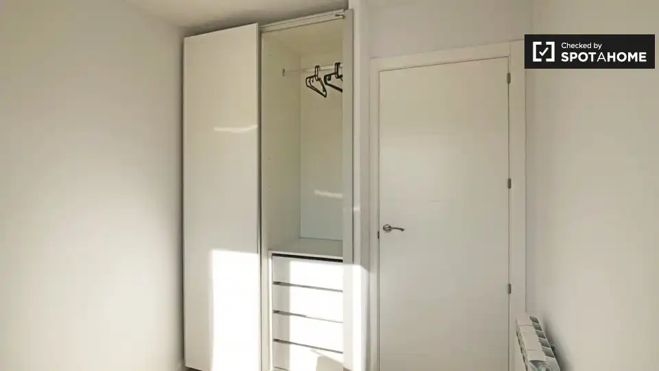 Room in Colina