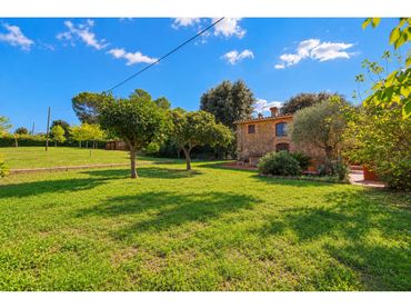 Casa rustica con giardino in vendita a La Pera