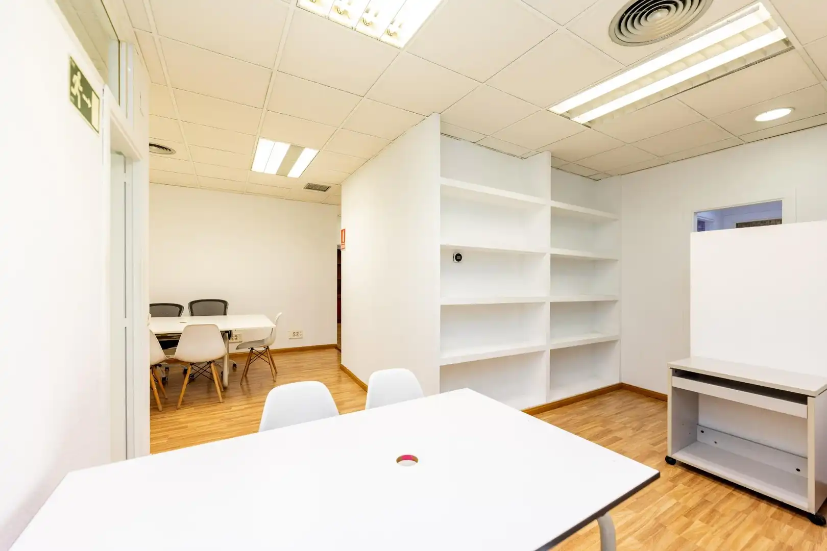 Büro zur Miete in Madrid mit Klimaanlage und Heizung