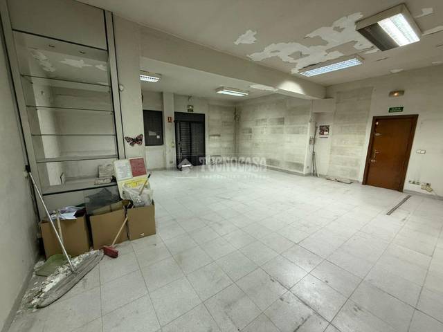 Local comercial en Venta en Numancia