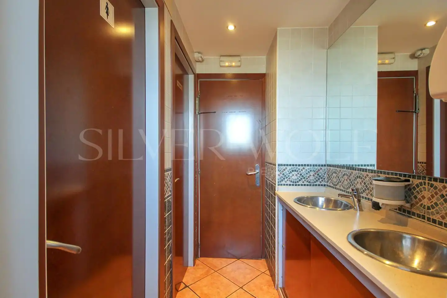 Locale commerciale in cessione a Major, imagen 13