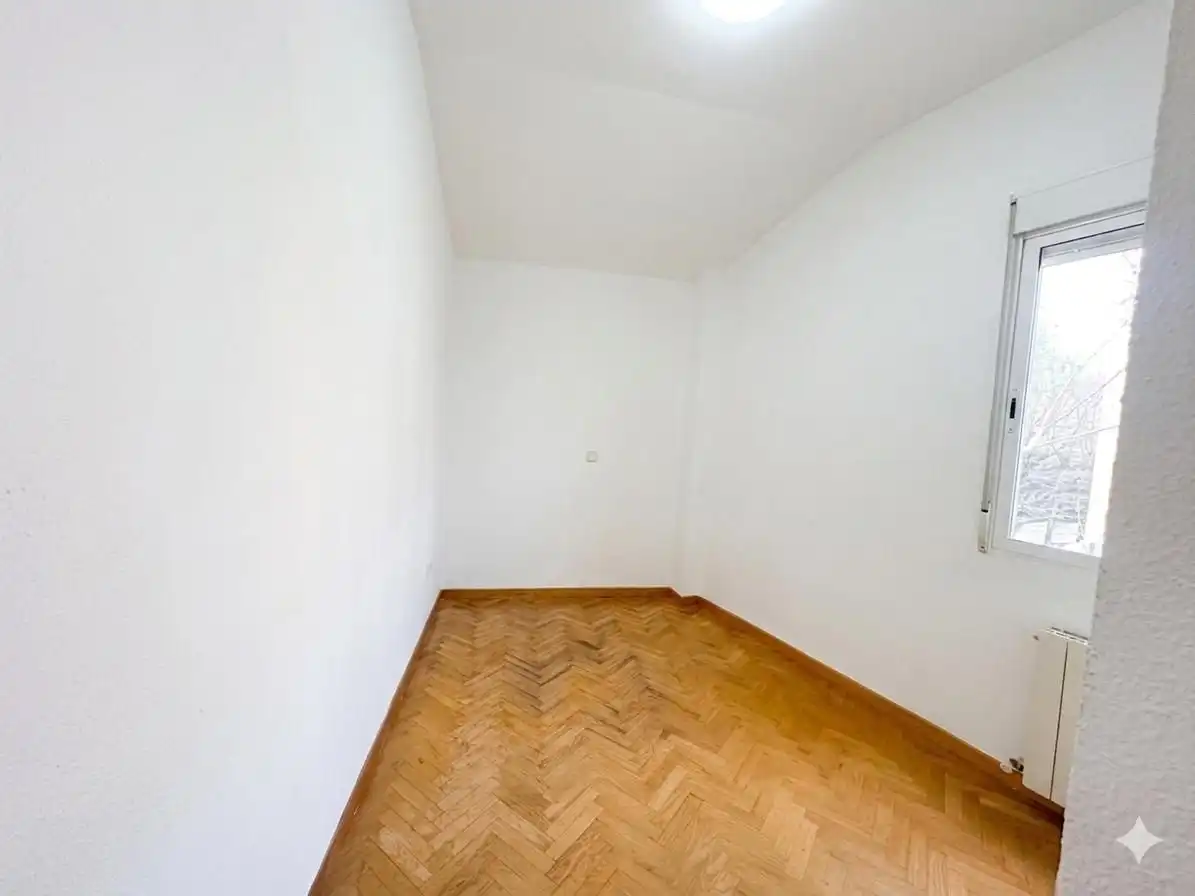 Dormitori de Casa o xalet en venda en Daganzo de Arriba amb Terrassa