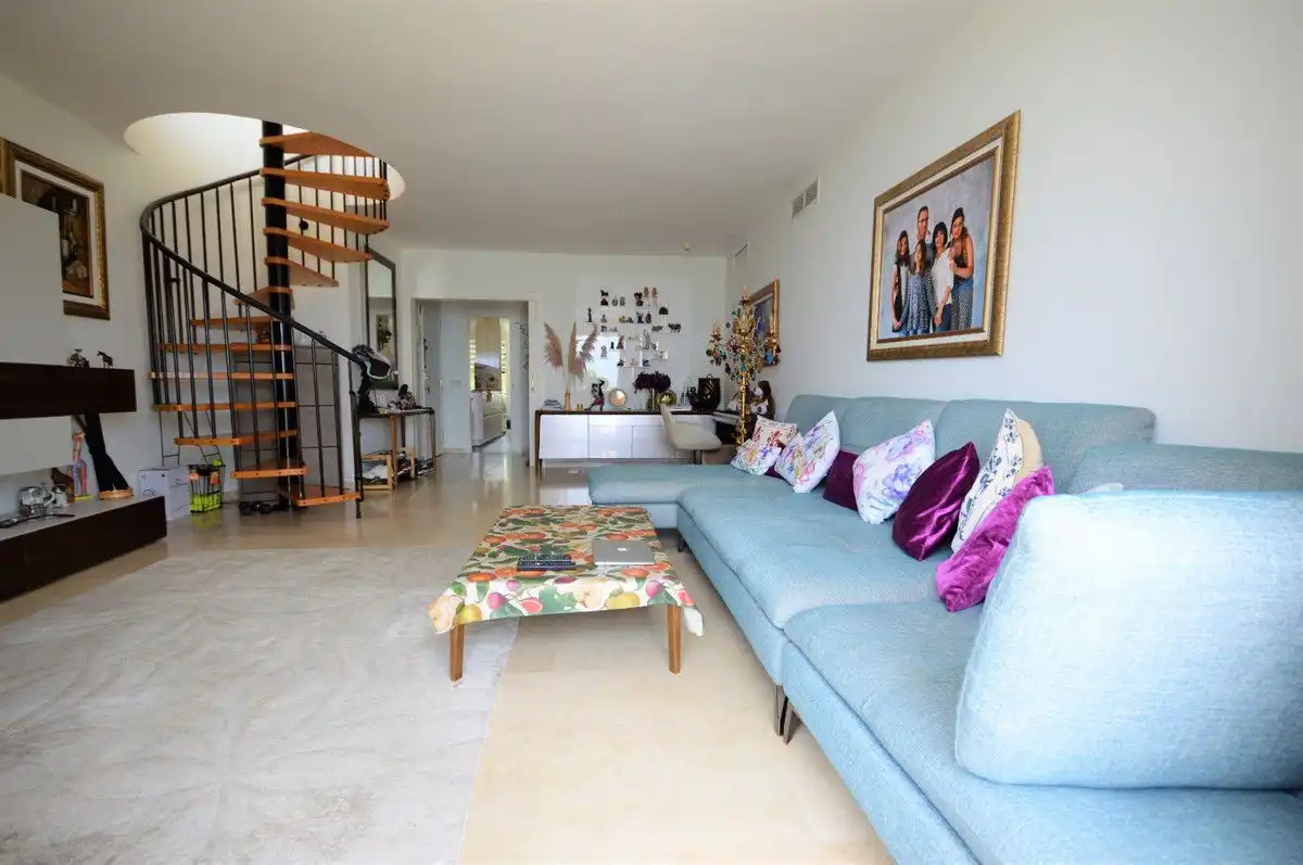 Ático con terraza en venta en Selwo, imagen 5
