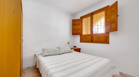 Foto 2 de Casa adosada en venda a Calle Parque Arga, 44, San Fulgencio, Alicante