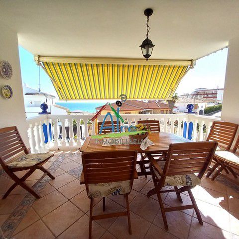 Terrace of House or chalet for sale in Almonte  with Air Conditioner, Heating and Private garden