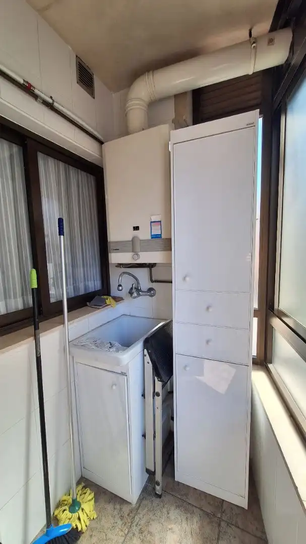 Cuina de Pis en venda en Alzira amb Aire condicionat, Traster i Moblat
