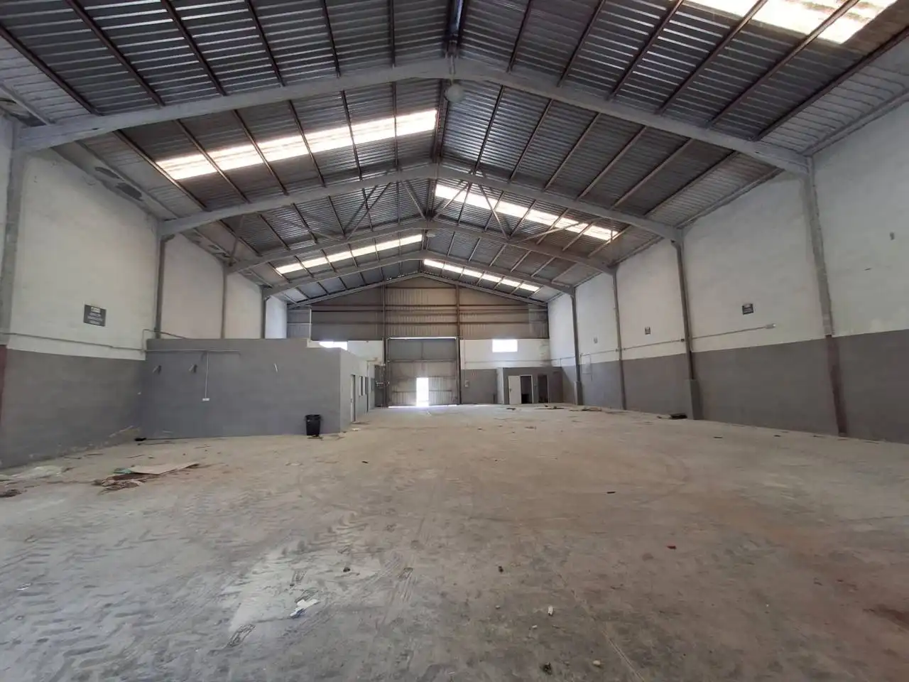 Nave industrial de alquiler en Sollana