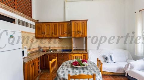 Foto 2 de Apartamento en venta en Cómpeta, Málaga