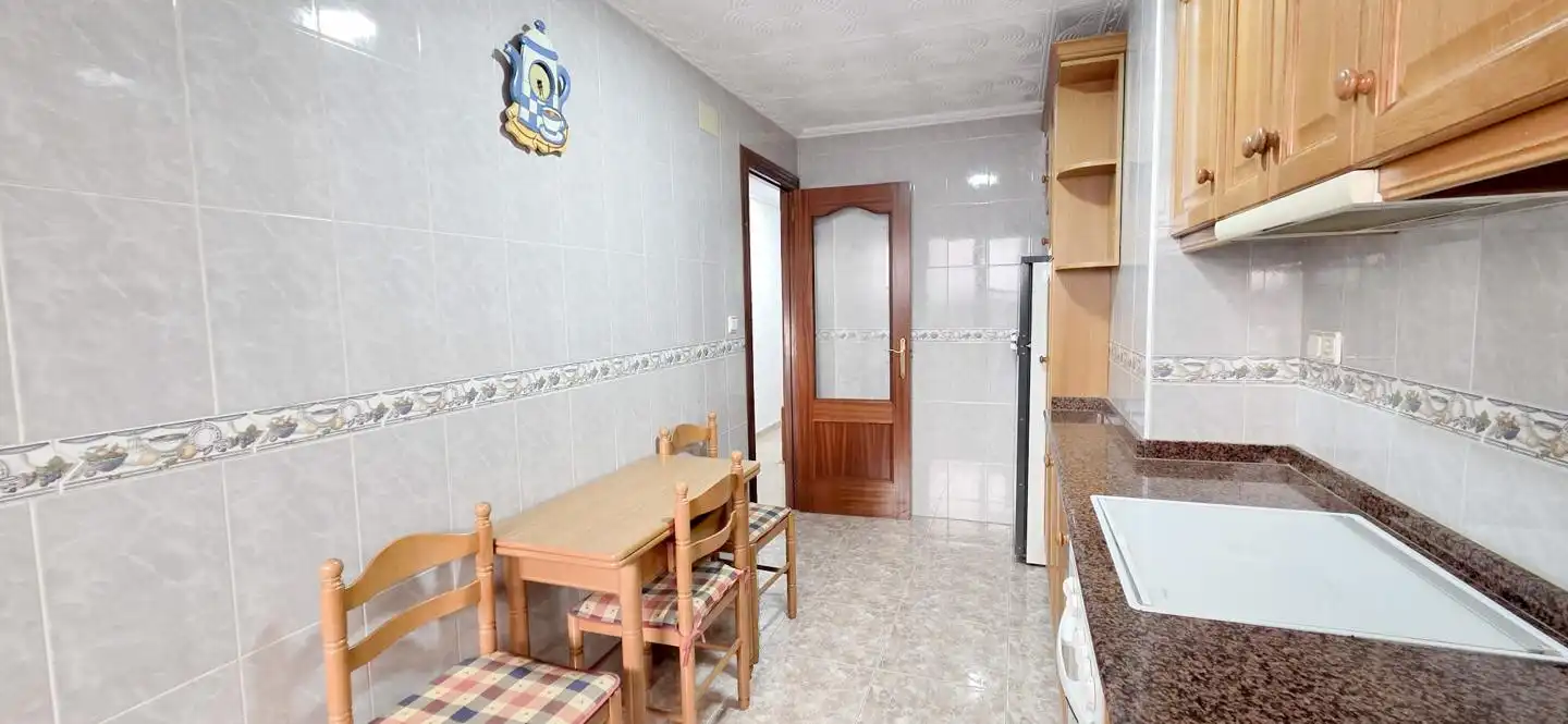Piso de alquiler en Camí dels Magros - Casablanca