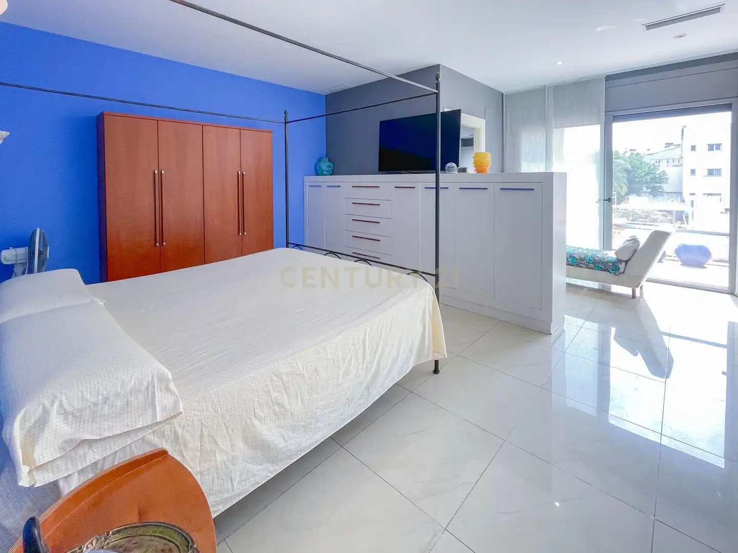 Bedroom of Houses for sale in Mataró