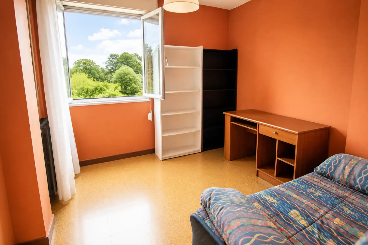 Habitación de Piso en venta en Oviedo  con Calefacción y Parquet