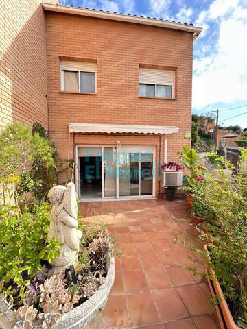 Casa-chalet en Venta en Vila-rodona