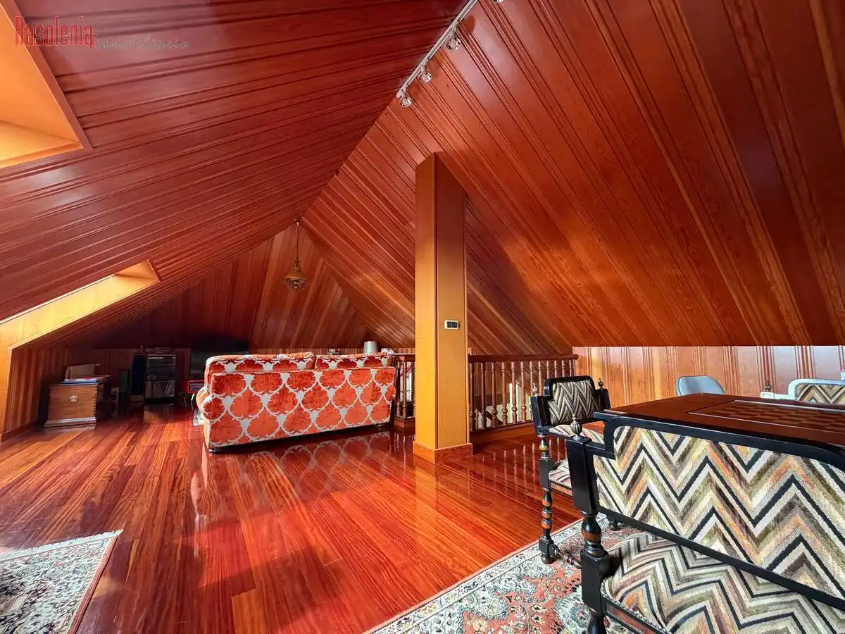 Living room of Houses for sale in Vigo   with Heating, Private garden and Terrace