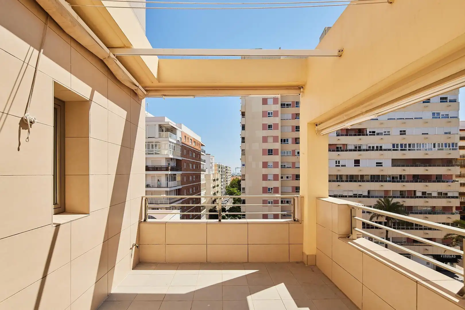 Terrassa de Àtic en venda en Cádiz amb Aire condicionat, Terrassa i Traster
