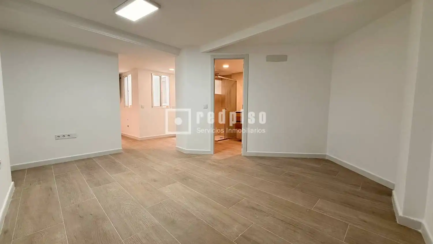 Piso en venta en Málaga con Calefacción y Terraza
