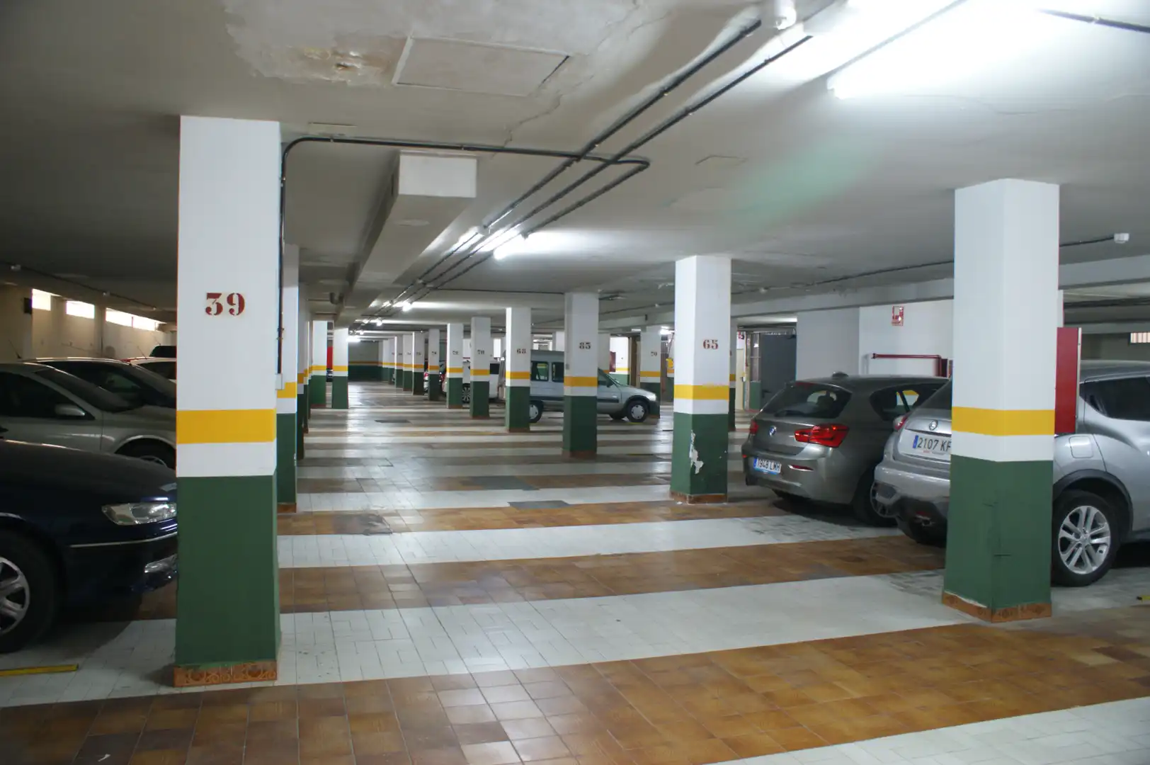 Einzelparkplatz zur Miete in Calle Profesor Luis Molina Gómez 4, imagen 3