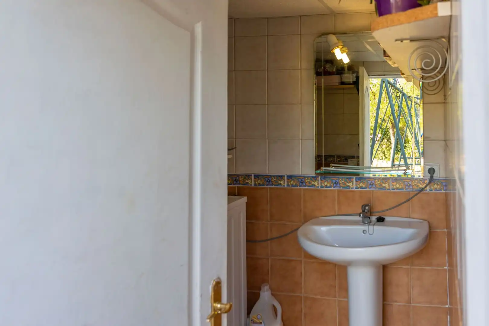 Bany de Casa o xalet en venda en Guadix amb Aire condicionat, Calefacció i Jardí privat