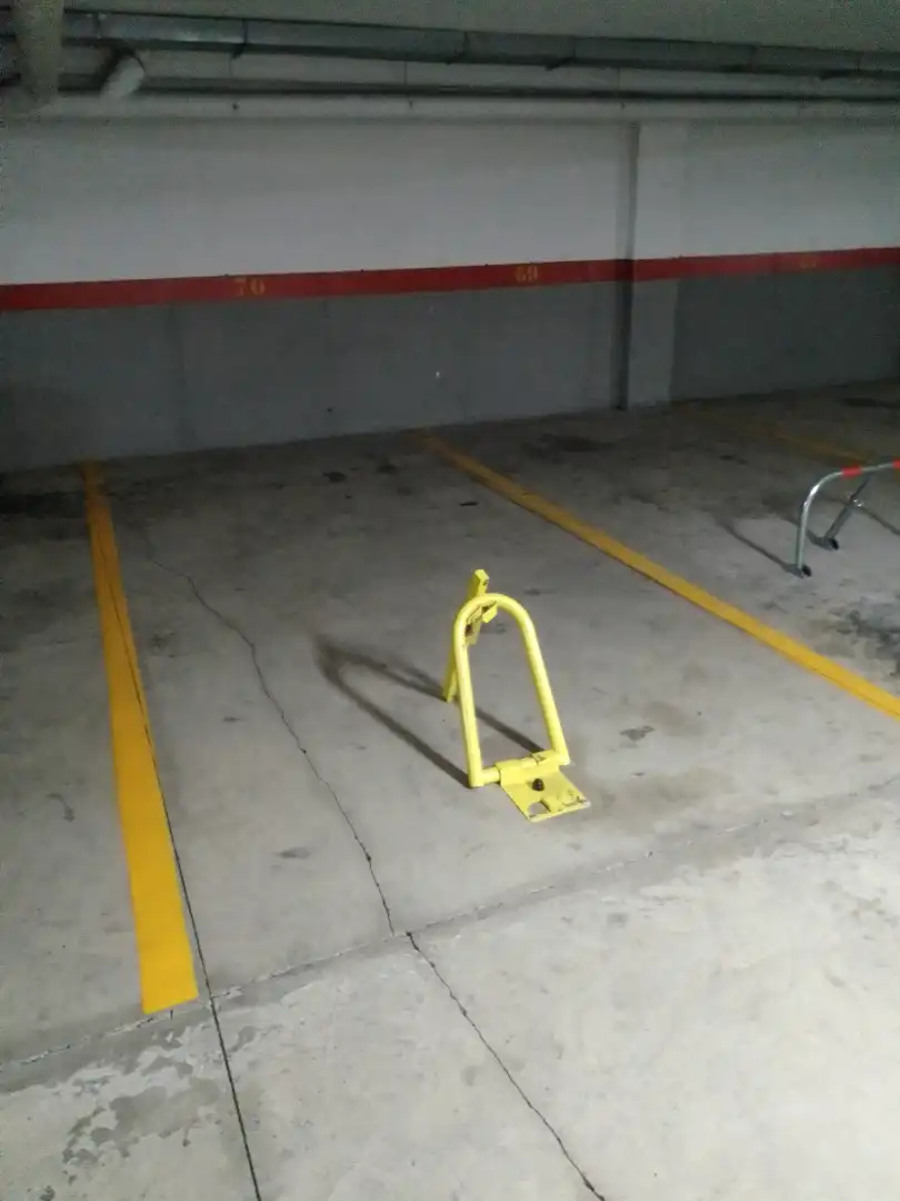 Parkplatz von Garage zur Miete in Adeje