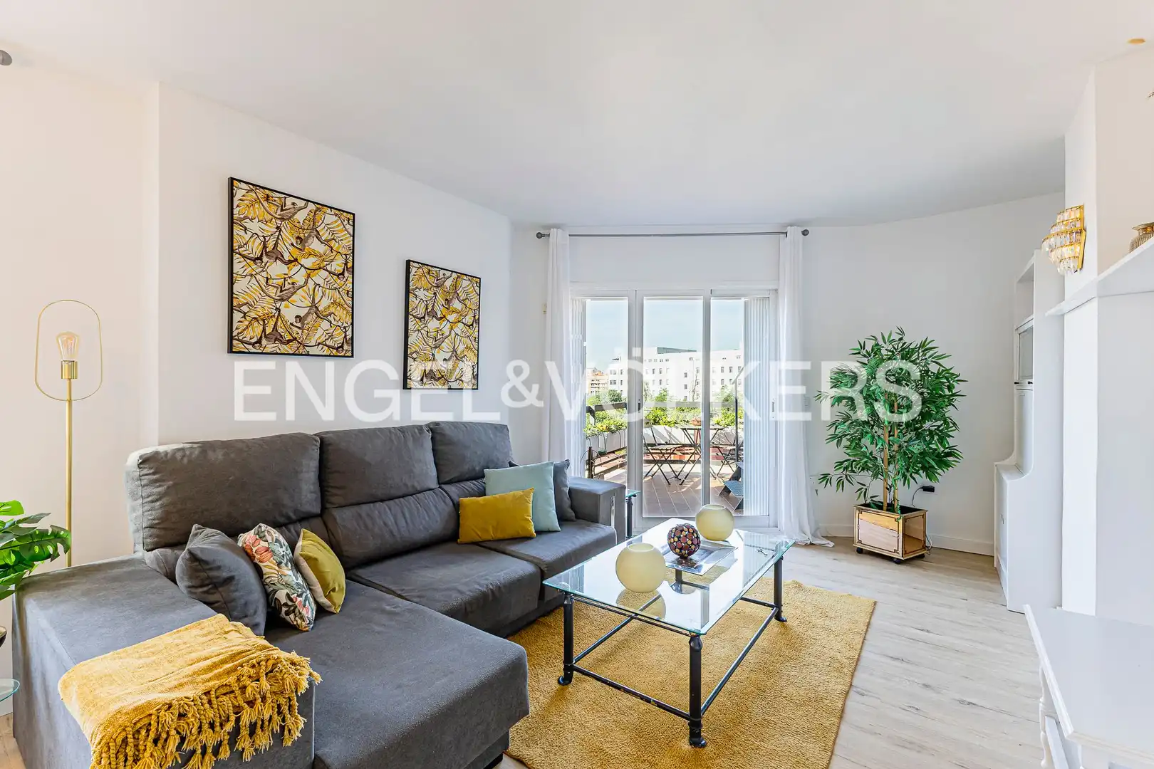 Sala de estar de Ático en venta en Barcelona con Aire acondicionado, Calefacción y Parquet