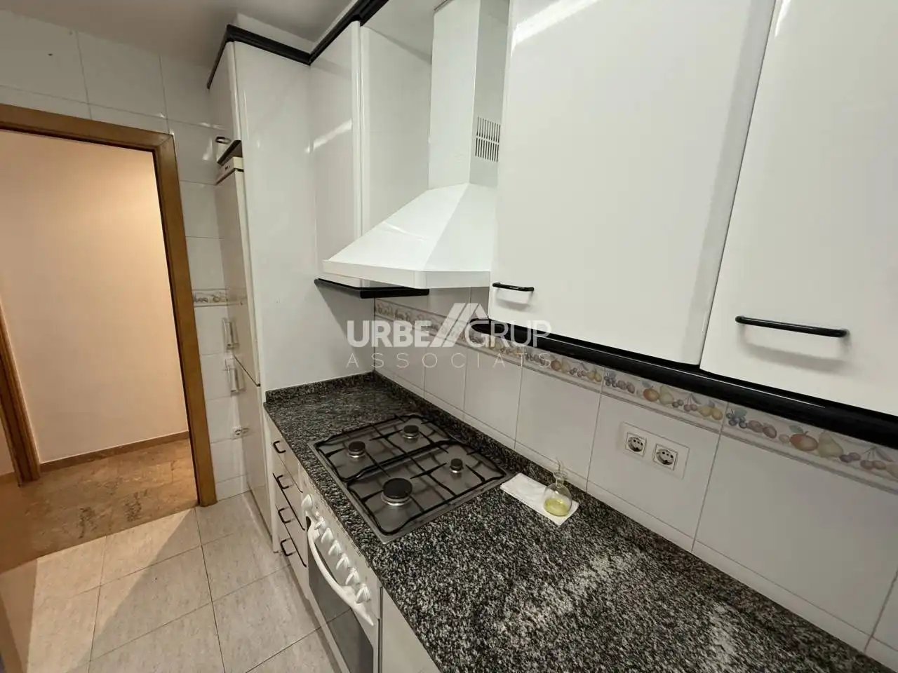 Kitchen of Flat for rent in Terrassa  with Air Conditioner, Heating and Furnished